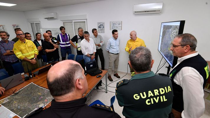 Informativo 24h - El presidente de la Junta de Andalucía, Juanma Moreno, confirma 12 fallecidos y 23 desaparecidos en el incendio de Los Gallardos