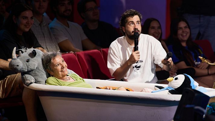 La Revuelta - Abuela y nieta comparten cumpleaños
