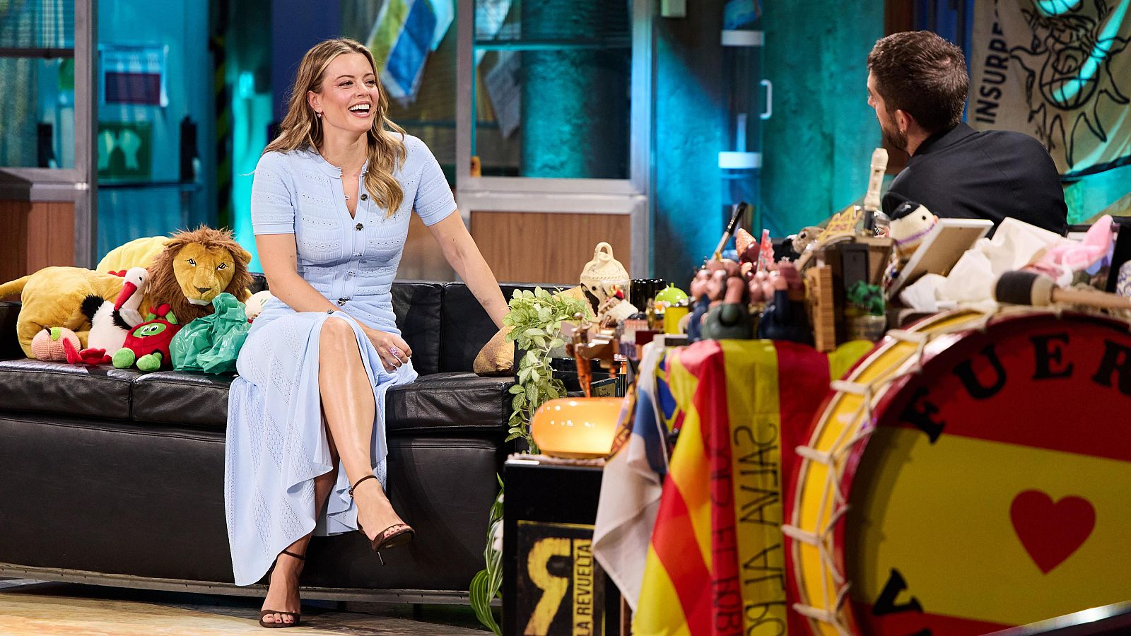 La Revuelta | Adriana Torrebejano: "Deja de preguntar esa mierda" - La Revuelta | Ver
