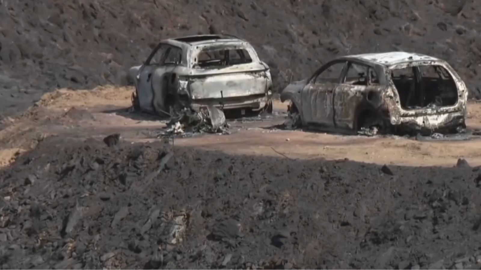 Después del fuego: coches y casas calcinadas - Telediario Fin de Semana | Ver