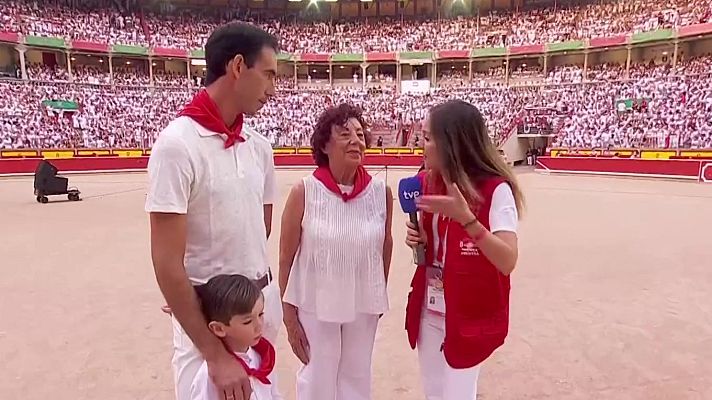 Sanfermines - Viva San Fermín 2026 - Maitane y su hijo comparten profesión