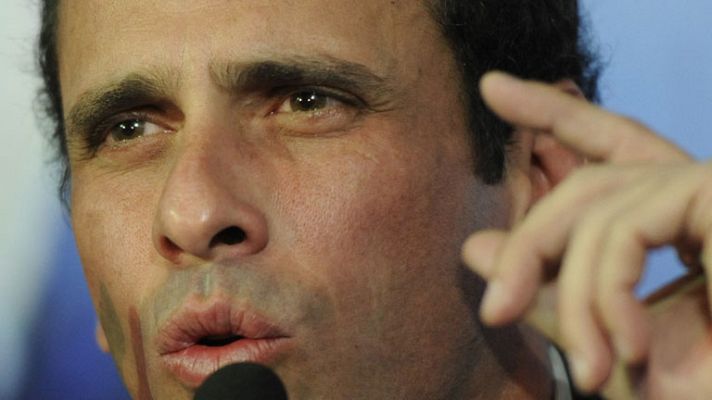 Telediario 1 - Capriles presenta su candidatura