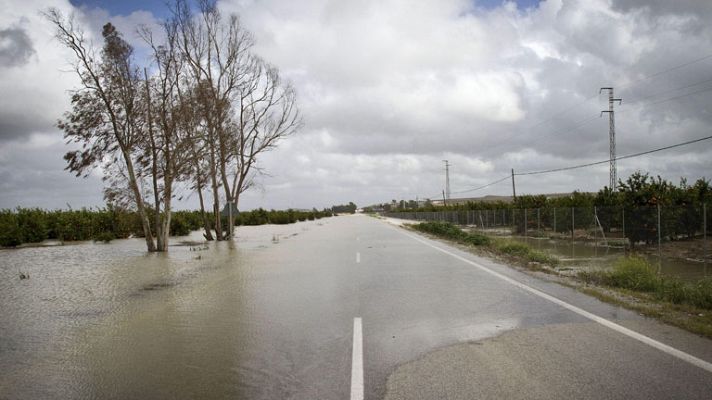 Telediario 1 - Alerta por viento, nieve y oleaje