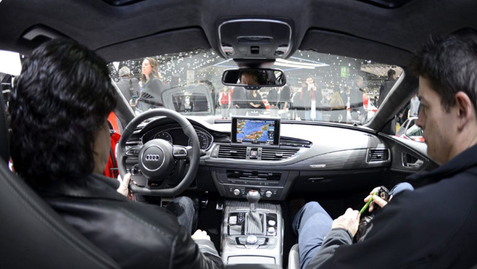 La guardia civil intensifica la vigilancia del uso del cinturón