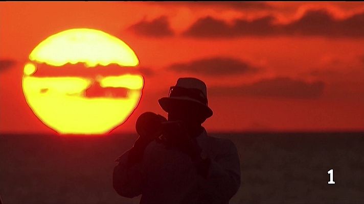 L'Informatiu - Protegir la vista davant l'eclipsi solar: les claus per no patir danys