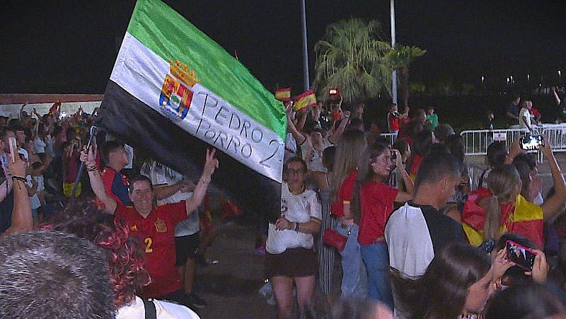 Euforia y orgullo en los pueblos de los jugadores del Mundial | Ver
