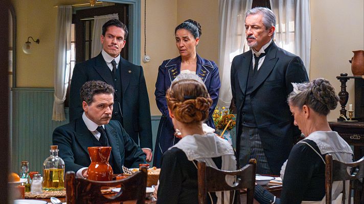 La promesa - Julio y Tomasa imponen sus normas en el comedor del servicio