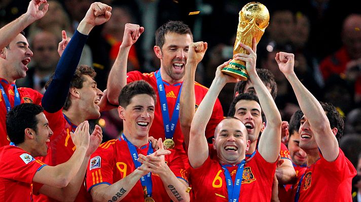 Telediario Fin de Semana - ¿Dónde estabas en 2010, el año que ganamos el Mundial?