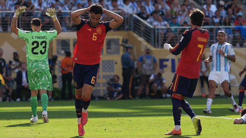 Ocasión de Mikel Merino en el minuto 102 del España - Argentina (0-0) | Mundial 2026 | Ver vídeo