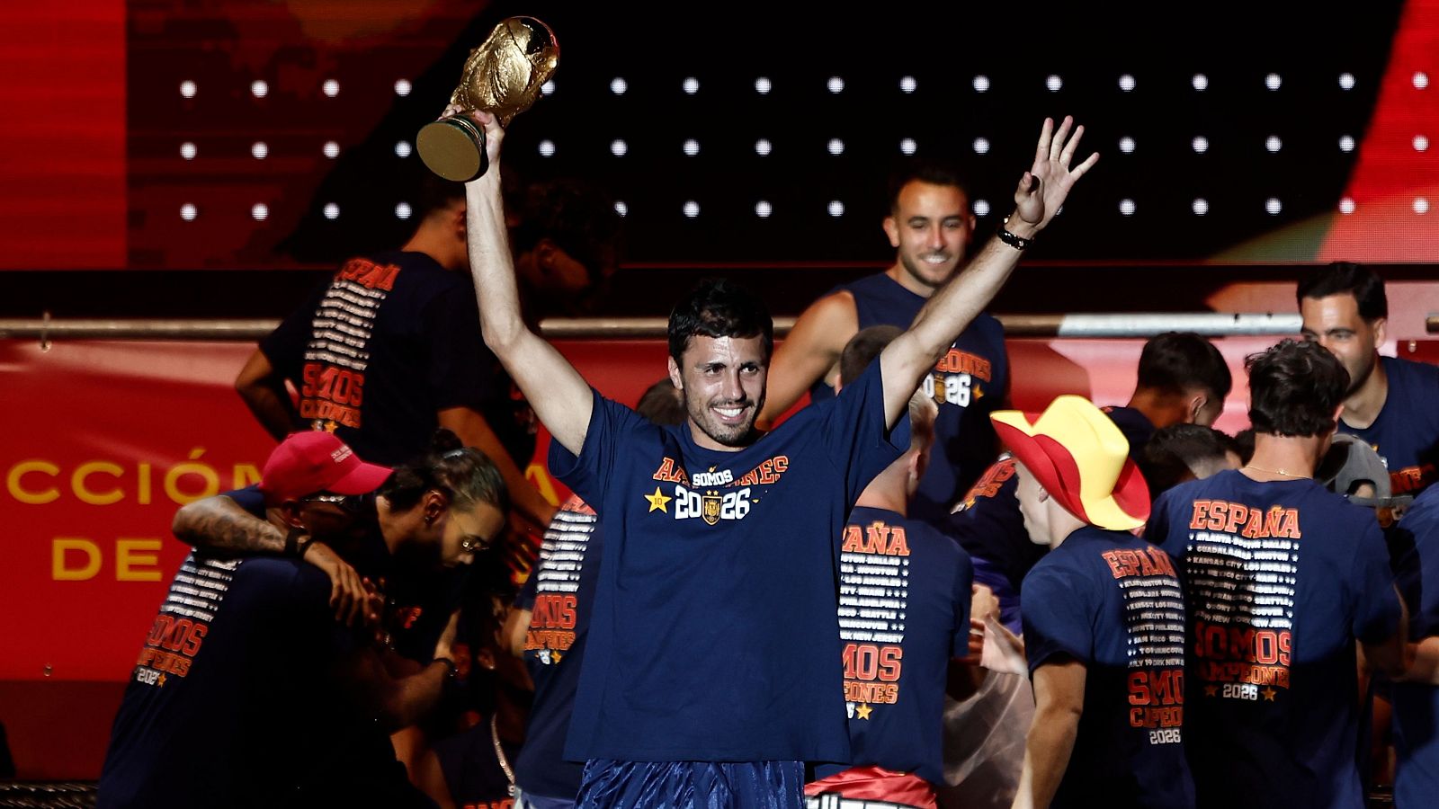 La entrada triunfal de Rodri al escenario de Cibeles - Copa Mundial de la FIFA 2026 | Ver