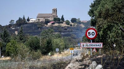 Ocho pueblos desalojados por el incendio de Brieva