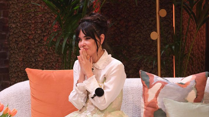 Maestros de la costura Celebrity - La inesperada salida de Beatriz Luengo sacude el taller de 'Maestros de la Costura Celebrity 2'