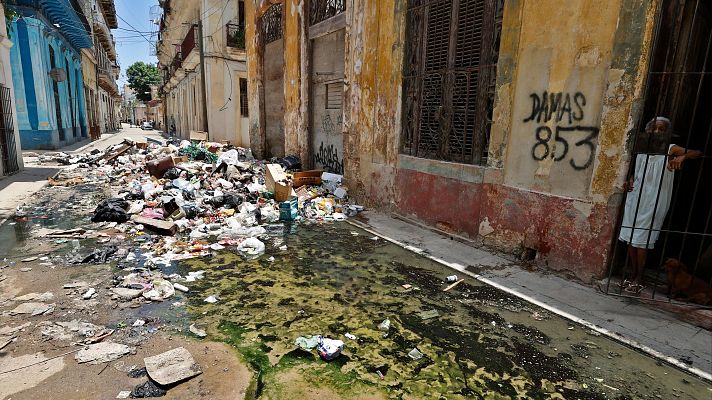 Telediario 2 - La escasez y los apagones en Cuba deterioran los servicios públicos