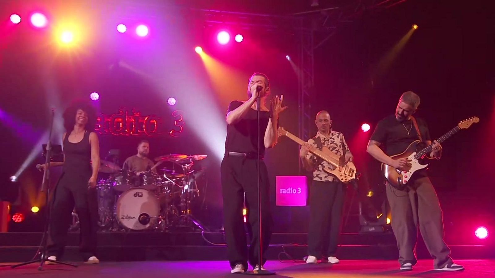 Los conciertos de Radio 3 - Versiones verano 3 - Los conciertos de Radio 3 en La 2 | Ver