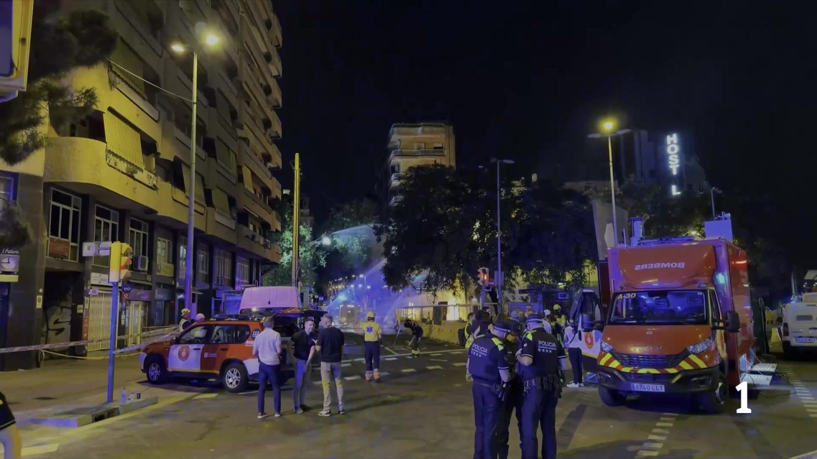 Extingida la flama per una fuita de gas a plaça de Sants de Barcelona