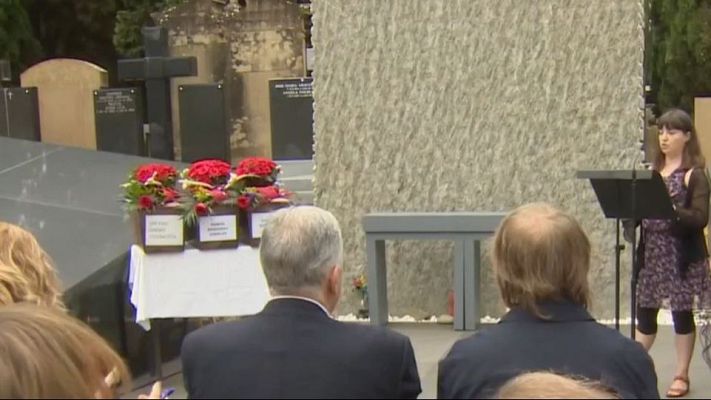 Telenavarra - Navarra entrega a sus familiares los restos de tres represaliados en la Guerra Civil