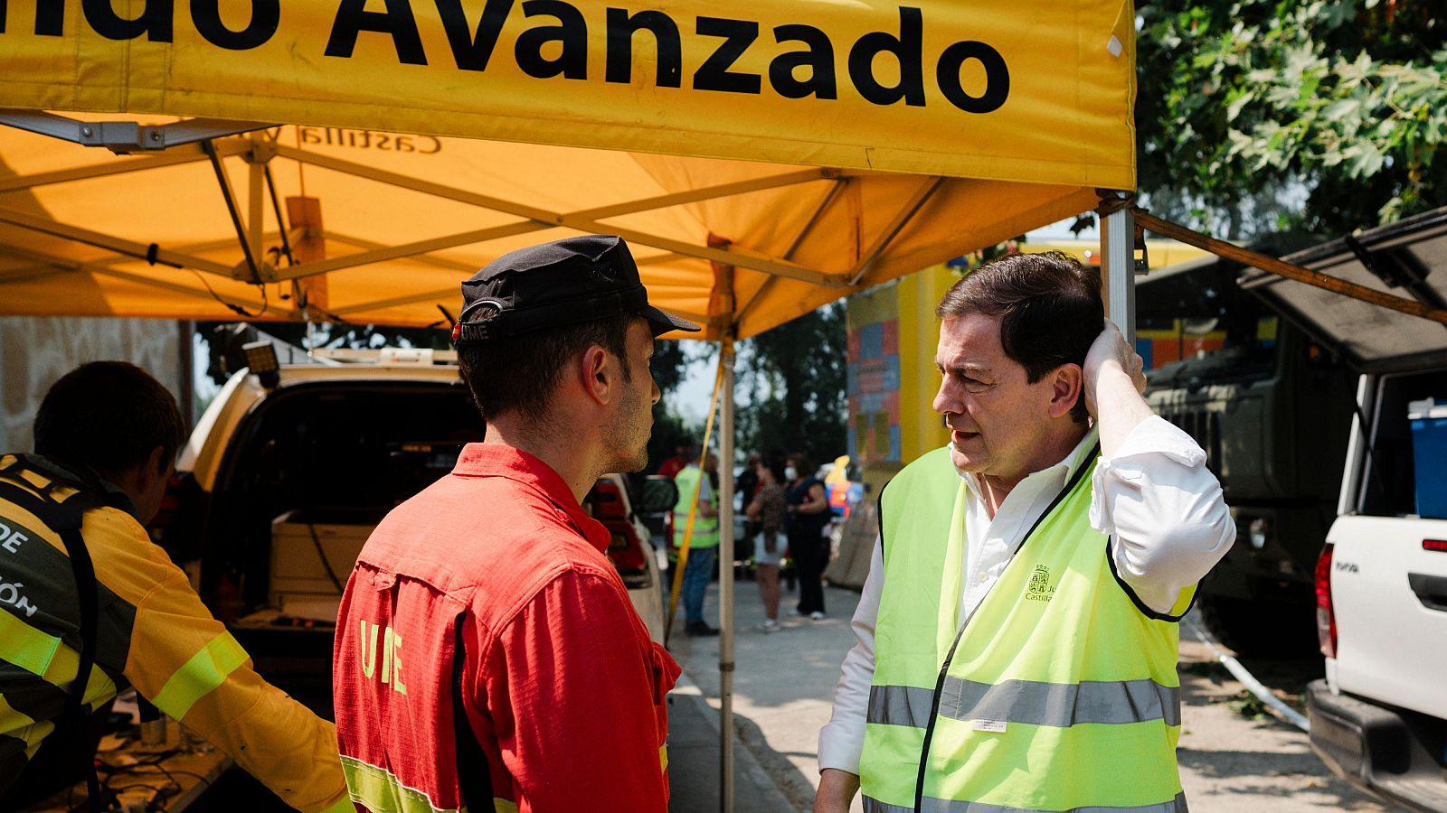 Mañueco avisa de la situación delicada por el incendio de Ávila - Informativo 24h | Ver