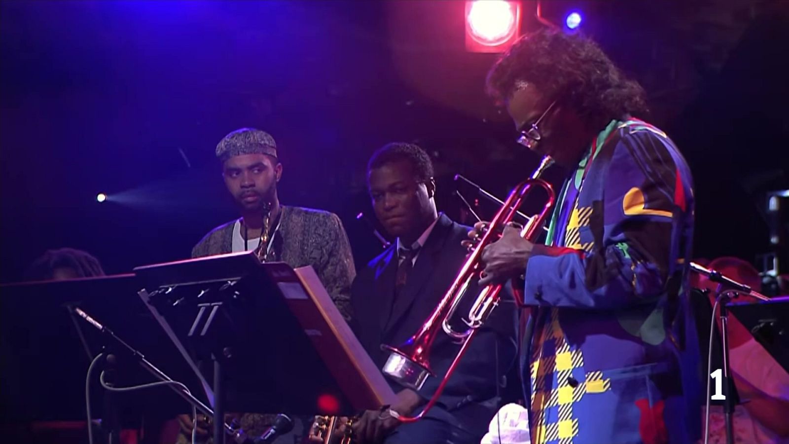 Marcus Miller homenatja Miles Davis al Palau en l’any del seu centenari - L'Informatiu | Veure