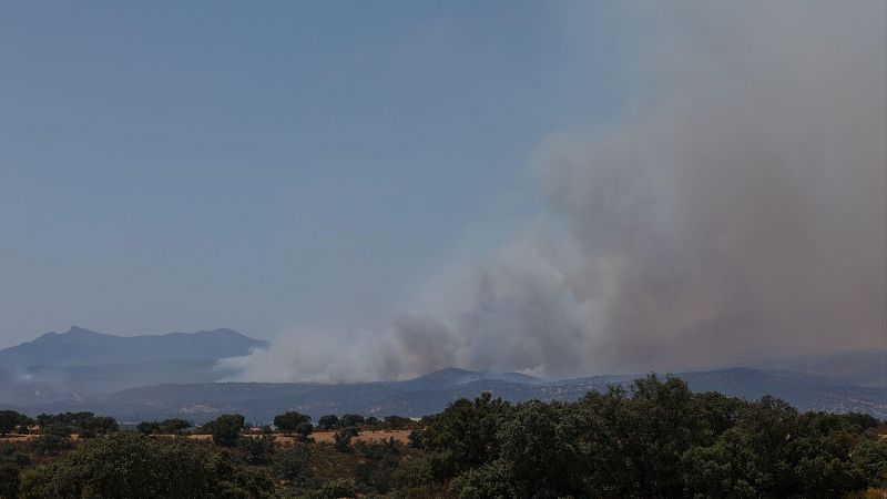 La mala calidad del aire puede ser peligrosa incluso a kilómetros de un incendio - Telediario 1 | Ver