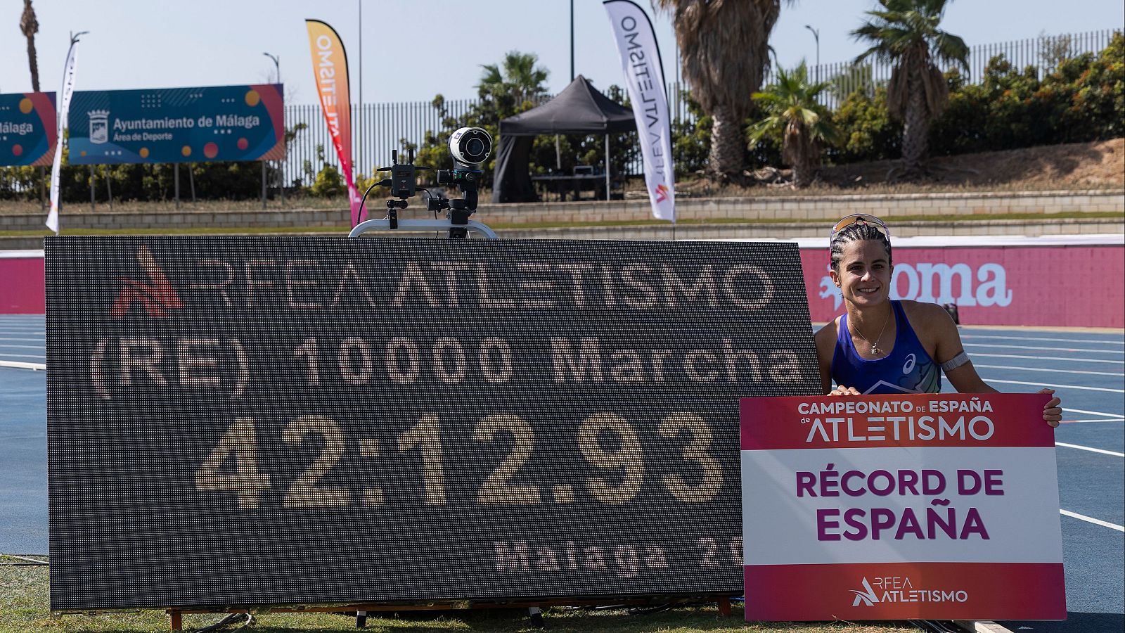 María Pérez bate el récord de España de los 10. 000 m marcha - Atletismo | Ver