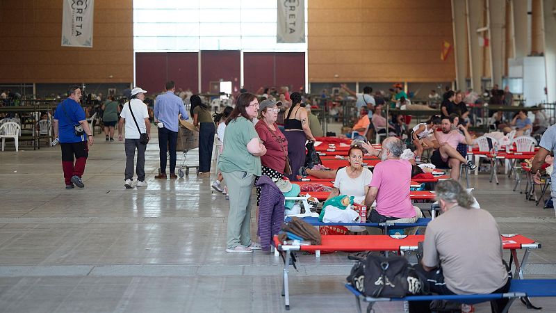 Evacuados por los incendios: "Se está haciendo eterno" | Ver