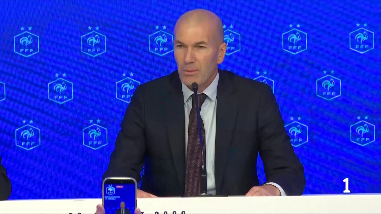 Zidane nombrado nuevo seleccionador de Francia | Ver