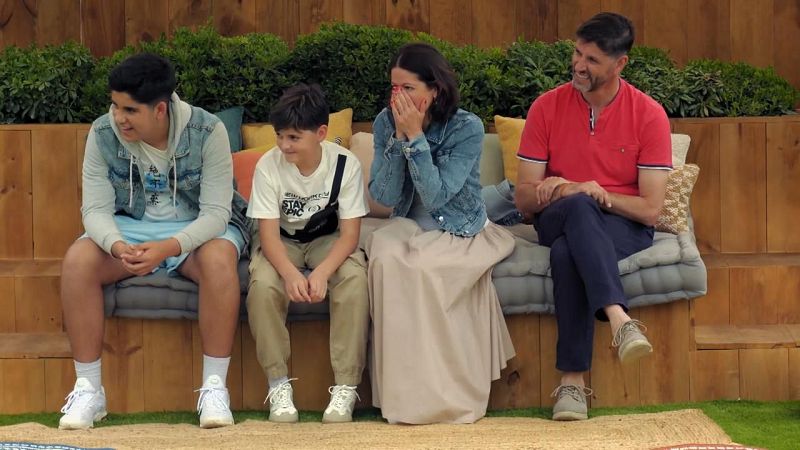 El triste final de Llavín en 'Dog House' - Dog House | Ver
