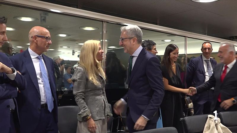 Hisenda ajorna el debat del finançament fins al 4 de setembre - L'Informatiu | Veure