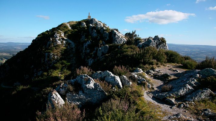 Telexornal - Galicia - Un documental recolle a historia, as lendas e a simboloxía do Pico Sacro