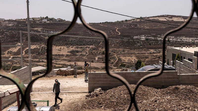 Israel estudia construir 1.200 viviendas en asentamientos en Cisjordania | Ver
