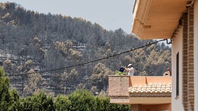 El incendio de Vall d’Uixó sigue activo tras calcinar ya 9.644 hectáreas en Castellón