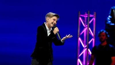 El vozarr�n de Lucas Paulano, nuestro representante en Eurovisi�n Junior 2026. �Mira su primera actuaci�n en directo!