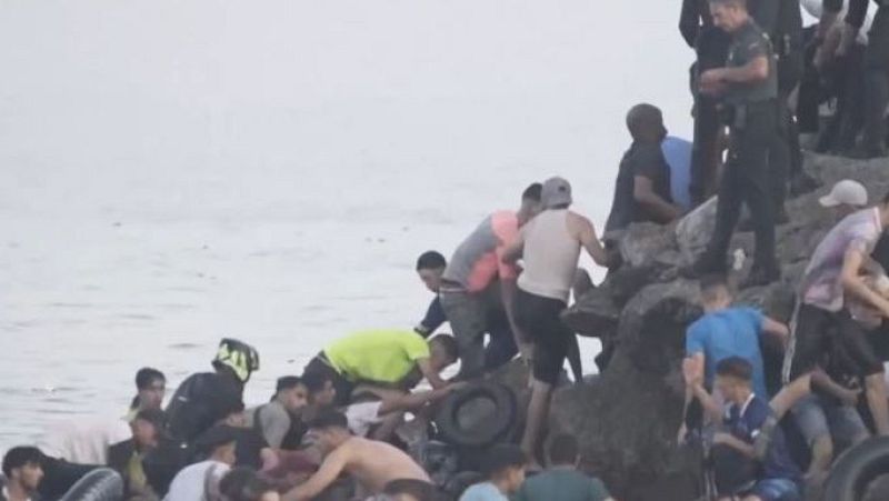 Explicamos las claves de la crisis migratoria en Ceuta - Directo al grano | Ver