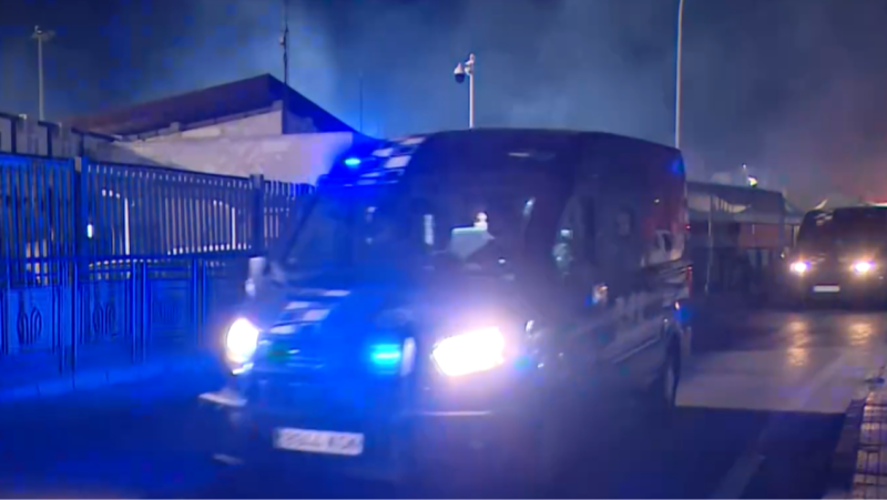 Nuevo intento de acceder a Melilla contenido por antidisturbios - Informativo 24h | Ver