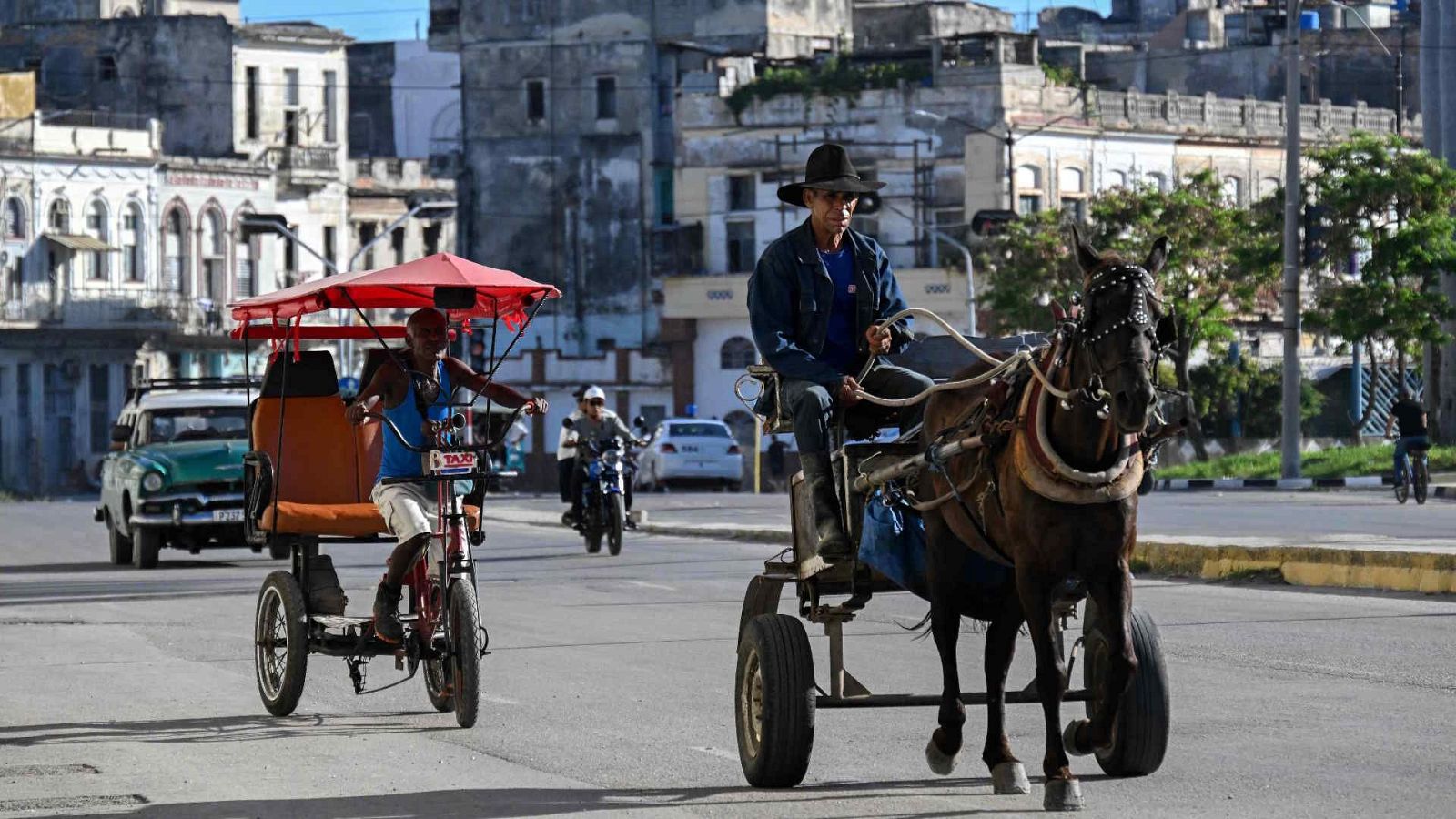 Informe Semanal - Sobrevivir en Cuba | Ver