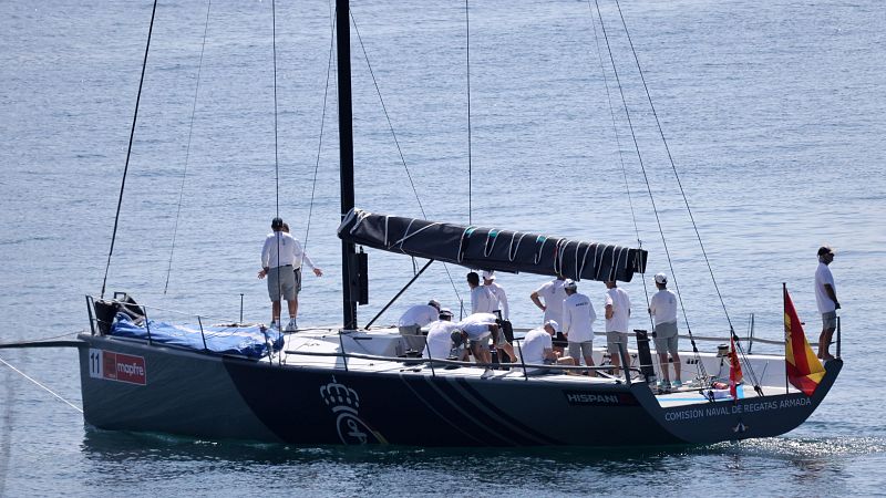 El rey Felipe VI disfruta de la vela en Palma de Mallorca - Informativo 24h | Ver