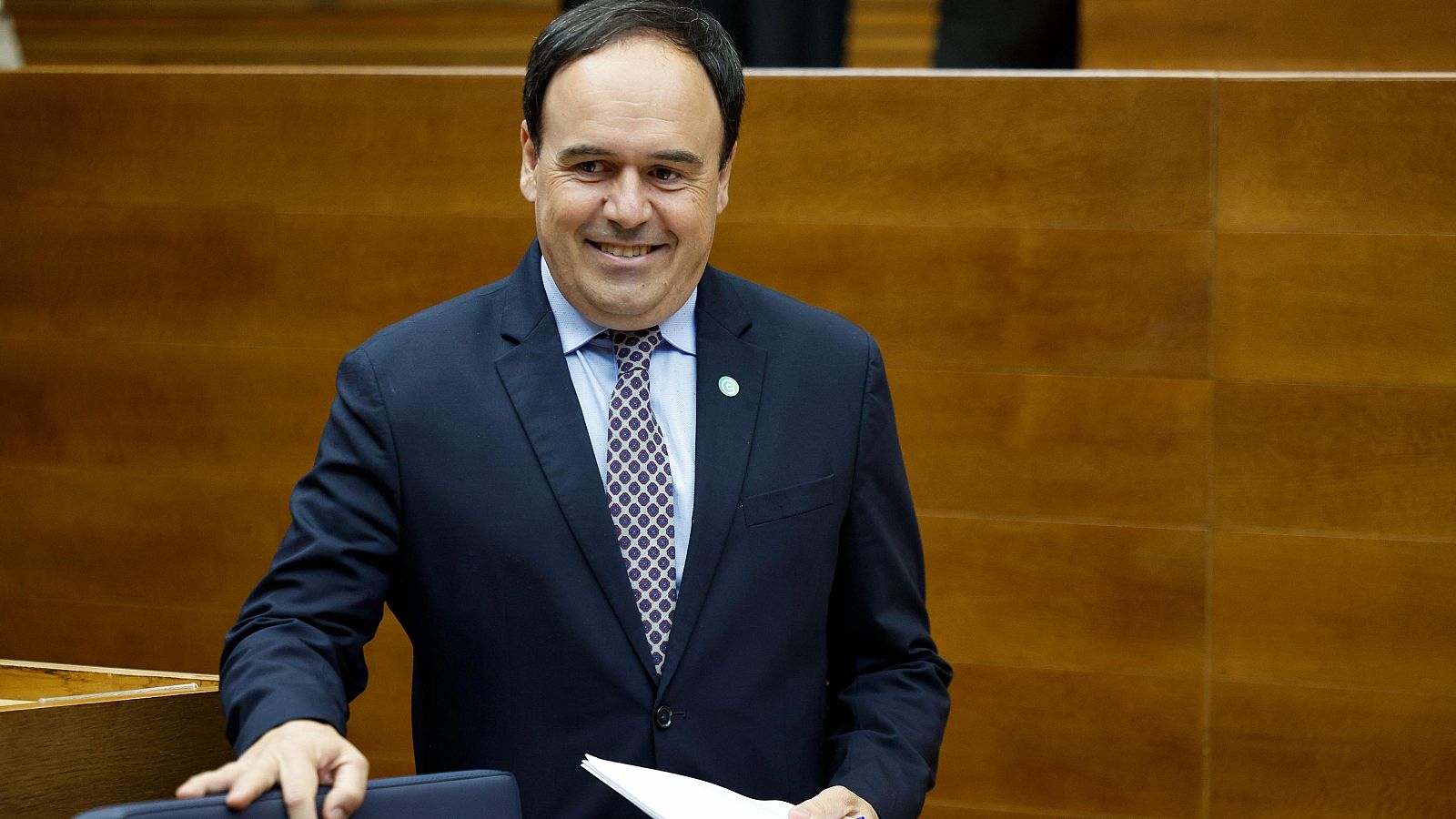 Es tanca un curs polític marcat pel canvi en la presidència de la Generalitat - L'informatiu - Comunitat Valenciana | Ver