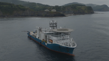 Comienza el tendido del cable submarino para la interconexión eléctrica entre España y Francia desde Bizkaia