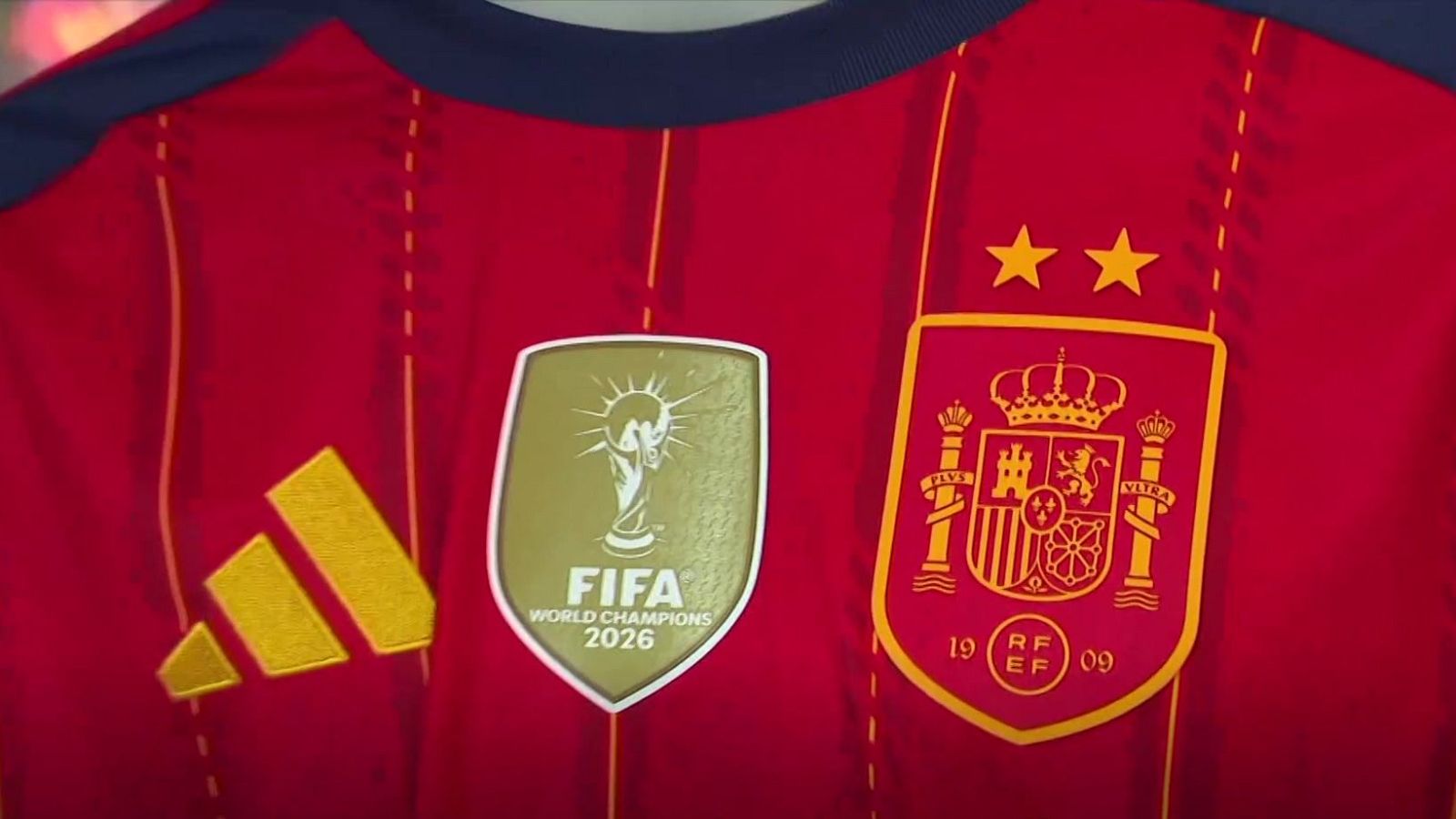 La camiseta roja de España con dos estrellas ya está a la venta | Ver