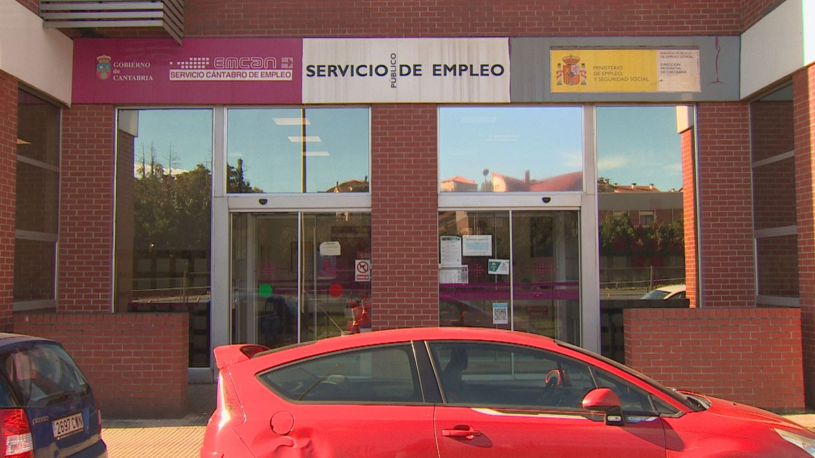 Baja el paro y suben las afiliaciones en Cantabria - TeleCantabria | Ver