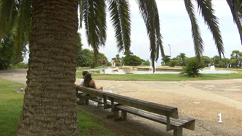 Montjuïc, un dels millors punts per observar l’eclipsi solar a Barcelona - L'Informatiu | Veure