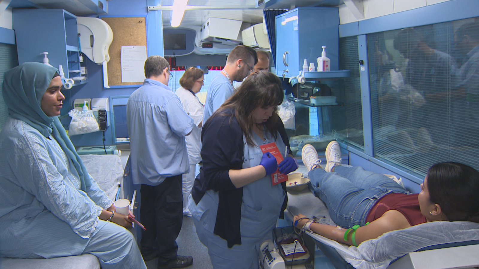 Los hospitales vascos hacen un llamamiento para donar sangre | RTVE Play - Ver ahora