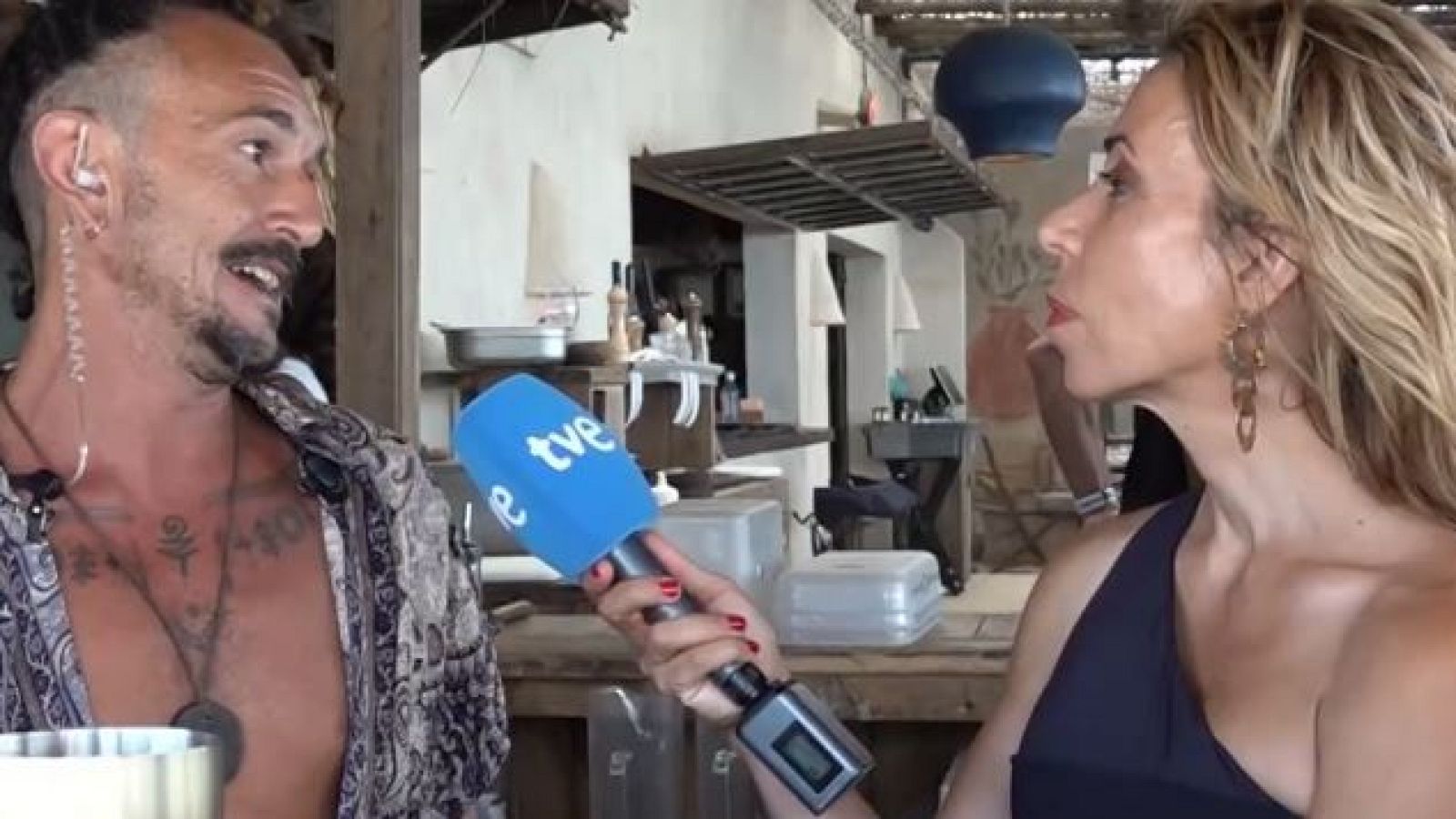 La otra cara de las vacaciones de lujo en Ibiza: La realidad de los trabajadores en 'Comando DAG' - Directo al grano | Ver
