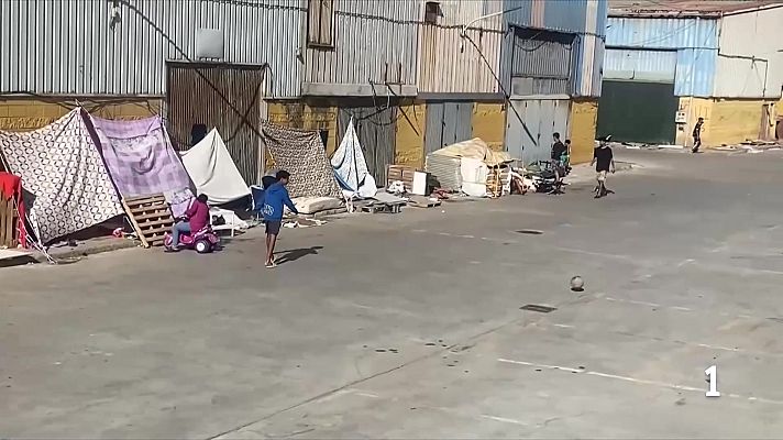 L'Informatiu - Ceuta encara la crisi migratòria una setmana després de la tragèdia