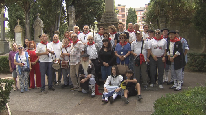Telenorte - País Vasco - Vitoria-Gasteiz dedica la jornada festiva de hoy a los Celedones de oro fallecidos