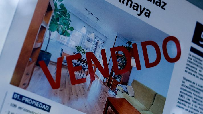 Telediario 1 - La compraventa de viviendas sube en junio y supera las 59.000 operaciones