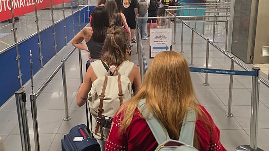 Espa�a restablece los controles fronterizos con Italia: "No pod�amos bajar hasta mostrar la documentaci�n"