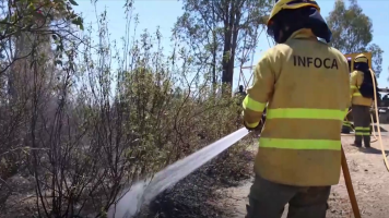Los incendios en Castell�n y Huelva contin�an en nivel 2 con presencia de la UME para proteger a la poblaci�n