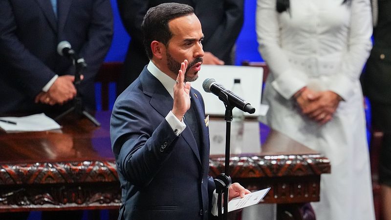 De la Espriella promete "recuperación de la seguridad" en su investidura como presidente de Colombia | Ver