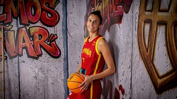 Alba Torrens, tres medallas mundiales: "Al baloncesto no le pido... le agradezco"